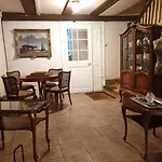Stillvolle Designwohnung Im Historischen Zentrum *