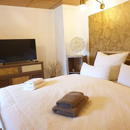 Stillvolle Designwohnung Im Historischen Zentrum Apartamento *