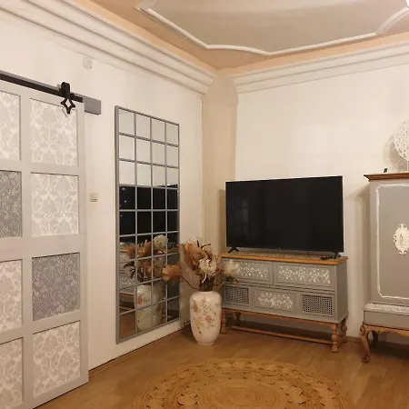 Stillvolle Designwohnung Im Historischen Zentrum Apartamento *