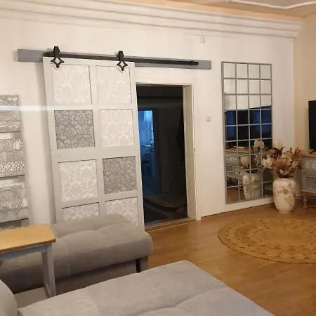 Stillvolle Designwohnung Im Historischen Zentrum Stolberg i. Harz