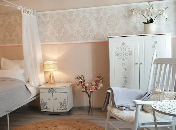 Appartement Stillvolle Designwohnung Im Historischen Zentrum *