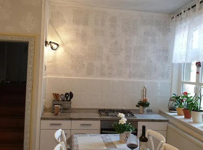 Stillvolle Designwohnung Im Historischen Zentrum *