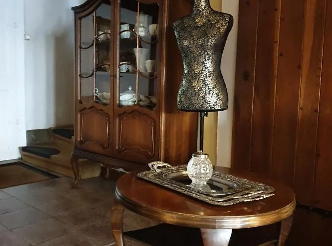 Appartement Stillvolle Designwohnung Im Historischen Zentrum