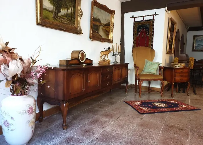 Stillvolle Designwohnung Im Historischen Zentrum