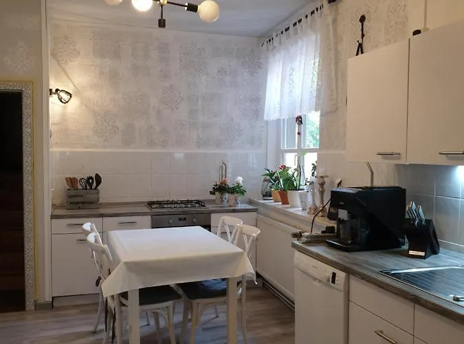 Stillvolle Designwohnung Im Historischen Zentrum