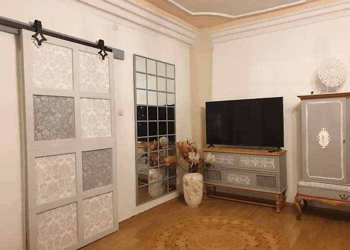 Stillvolle Designwohnung Im Historischen Zentrum Appartement *