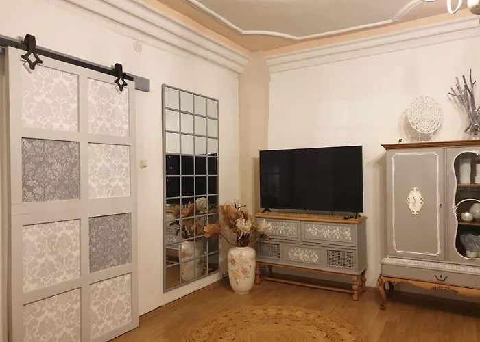 Stillvolle Designwohnung Im Historischen Zentrum Appartement *